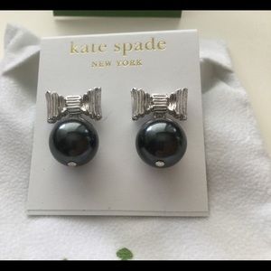 SOLD- Kate Spade Black Pearl Earrings